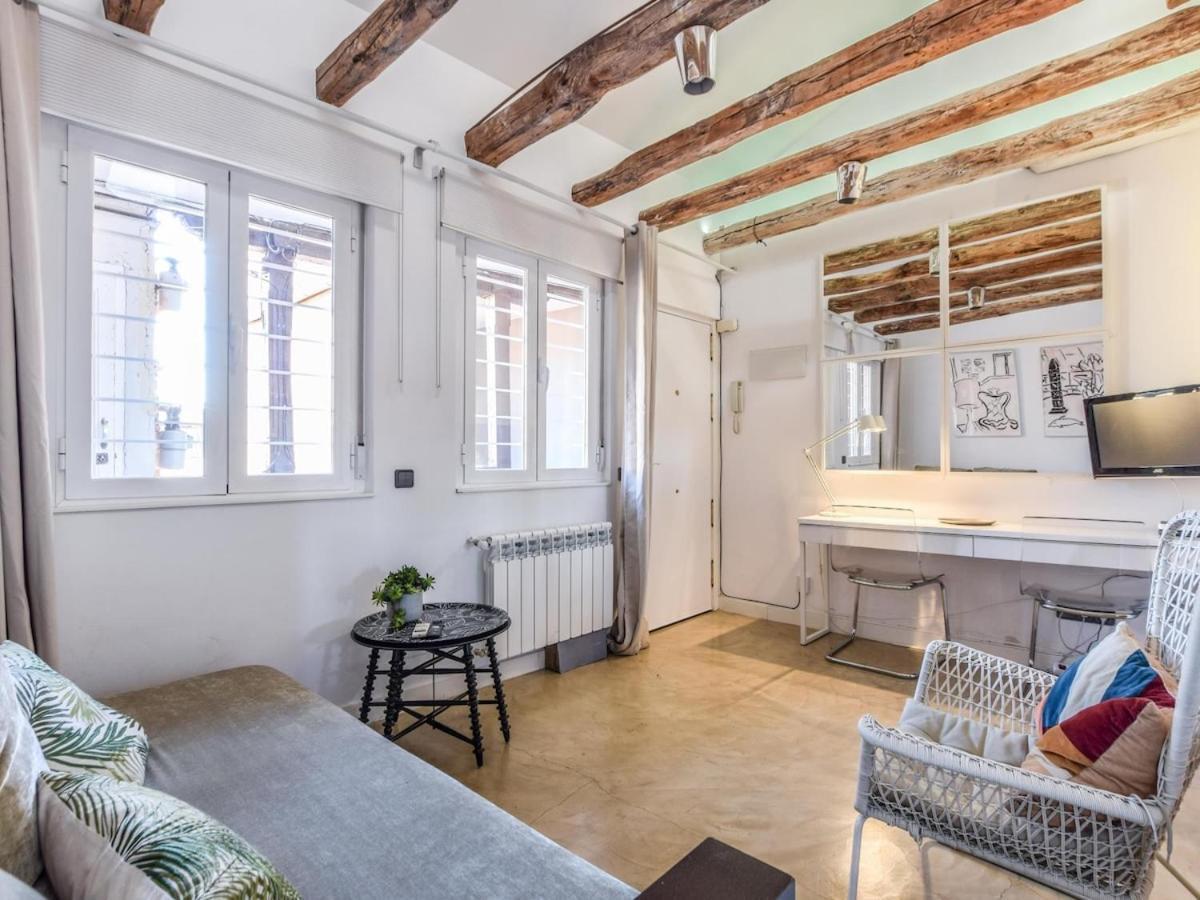 Apartamento En La Plaza De Lavapies Para 4 Personas Madrid Dış mekan fotoğraf